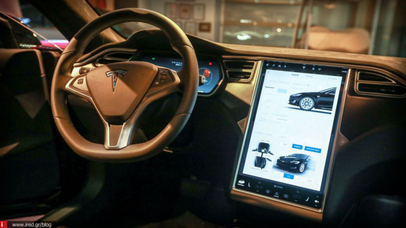Elon Musk: Σε 3-6 μήνες τα αυτοκίνητα της Tesla θα διαθέτουν πλήρη αυτόνομη οδήγηση!
